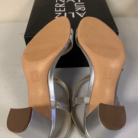 Naturalizer Women Vanessa2 Rhinestone Silver Strappy Heeled Sandal, Size… - Picture 5 of 7